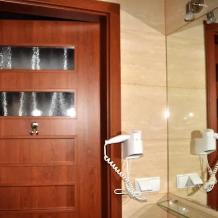 Dobryapartament - *