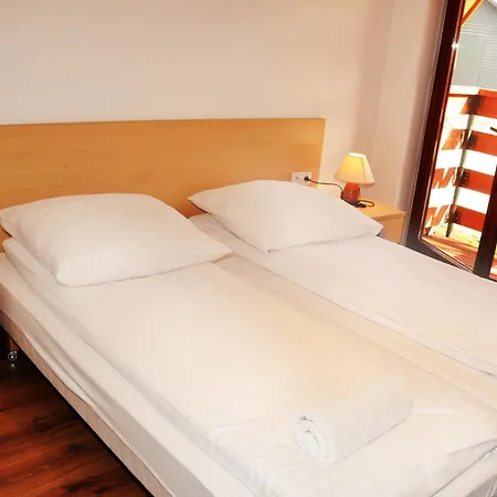 Dobryapartament - *